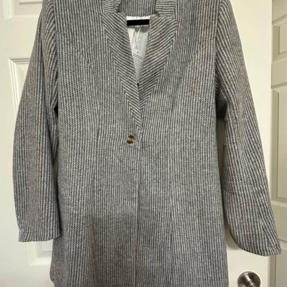 Gray & White Herringbone Blazer Size L